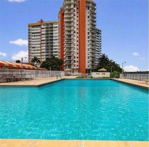 1301 NE Miami Gardens Dr # 321W, Miami FL 33179