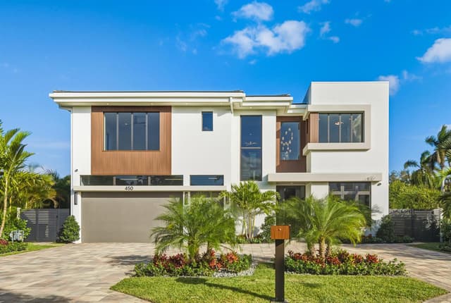 450 NE Spanish Court, Boca Raton FL 33432 - Boca Raton, FL - Photo 2