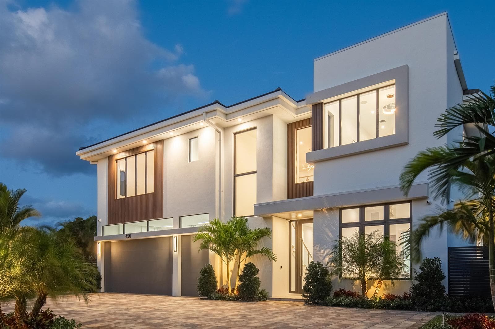 450 NE Spanish Court, Boca Raton FL 33432 - Boca Raton, FL - Photo 1