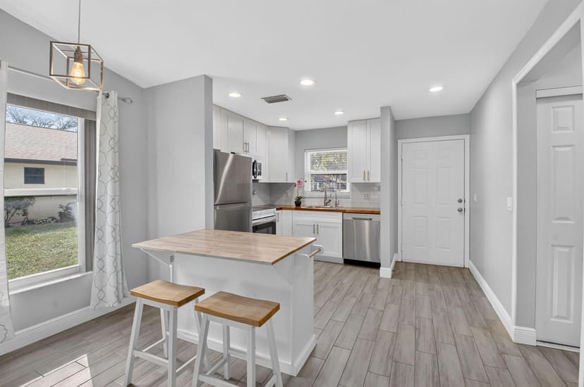 28 Via De Casas Norte # 28, Boynton Beach FL 33426
