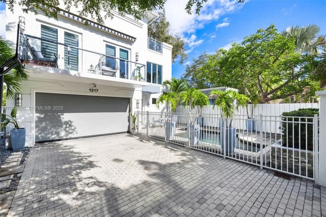 1317 NE 2nd St, Fort Lauderdale FL 33301 - Fort Lauderdale, FL - Photo 4
