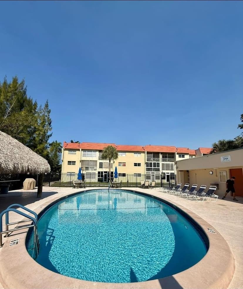 3091 E Sunrise Lakes Drive # 101, Sunrise FL 33322