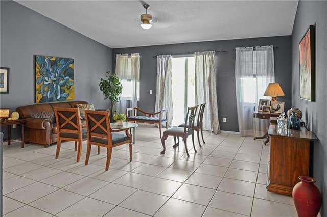 8209 SW 173rd Terrace, Palmetto Bay FL 33157 - Palmetto Bay, FL - Photo 5