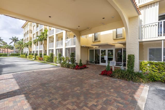 951 De Soto Road # 2300, Boca Raton FL 33432 - Boca Raton, FL - Photo 2
