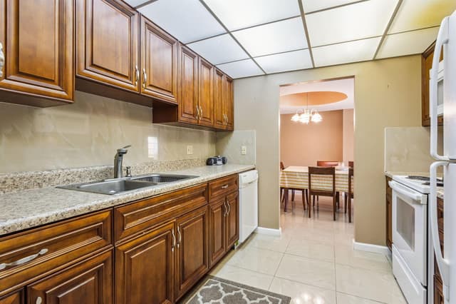 951 De Soto Road # 2300, Boca Raton FL 33432 - Boca Raton, FL - Photo 7