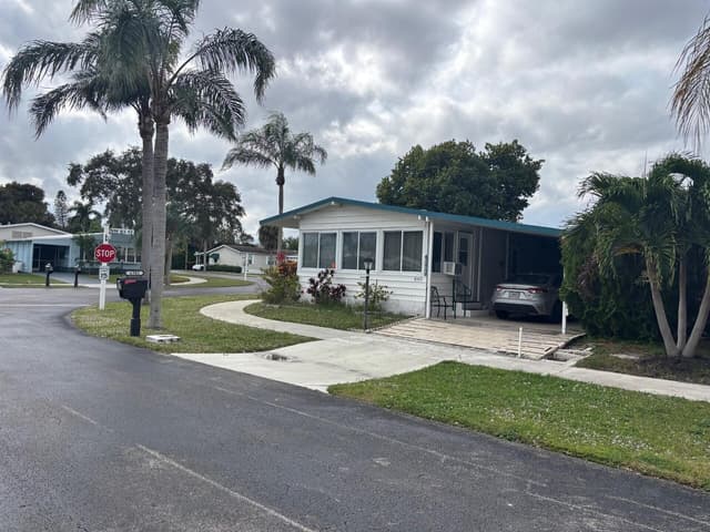 6503 NW 34th Ave, Coconut Creek FL 33073 - Coconut Creek, FL - Photo 3
