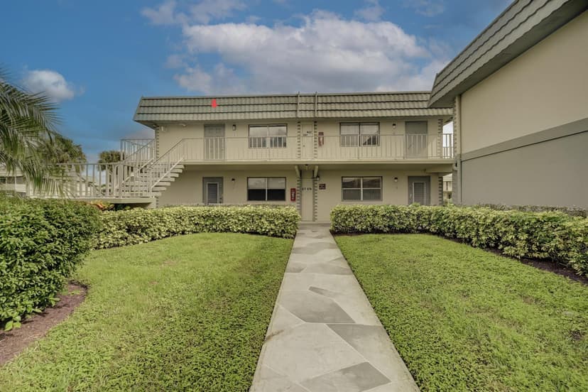 601 Monaco M # M, Delray Beach FL 33446