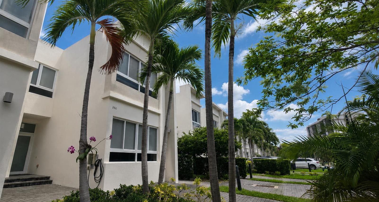 2461 NE 135th Street, North Miami FL 33181