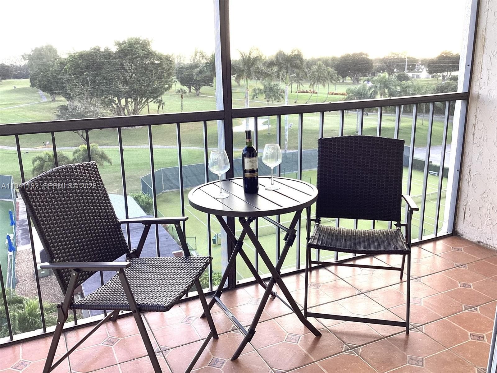 8900 Washington Blvd, Pembroke Pines FL 33025