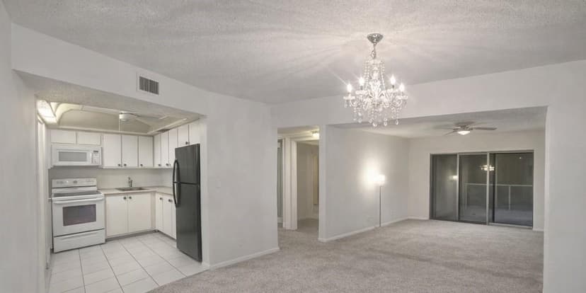 4281 NW 41st Street # 419, Lauderdale Lakes FL 33319