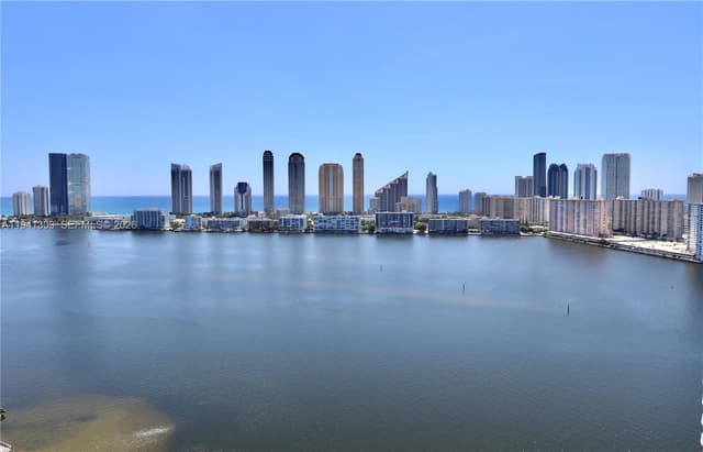4000 ISLAND BL # 2701, Aventura FL 33160 - Aventura, FL - Photo 2