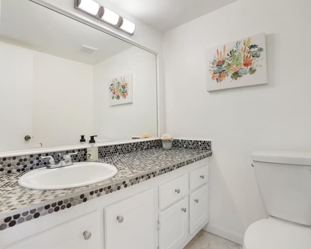 4770 NW 21st Street # 305, Lauderhill FL 33313 - Lauderhill, FL - Photo 5