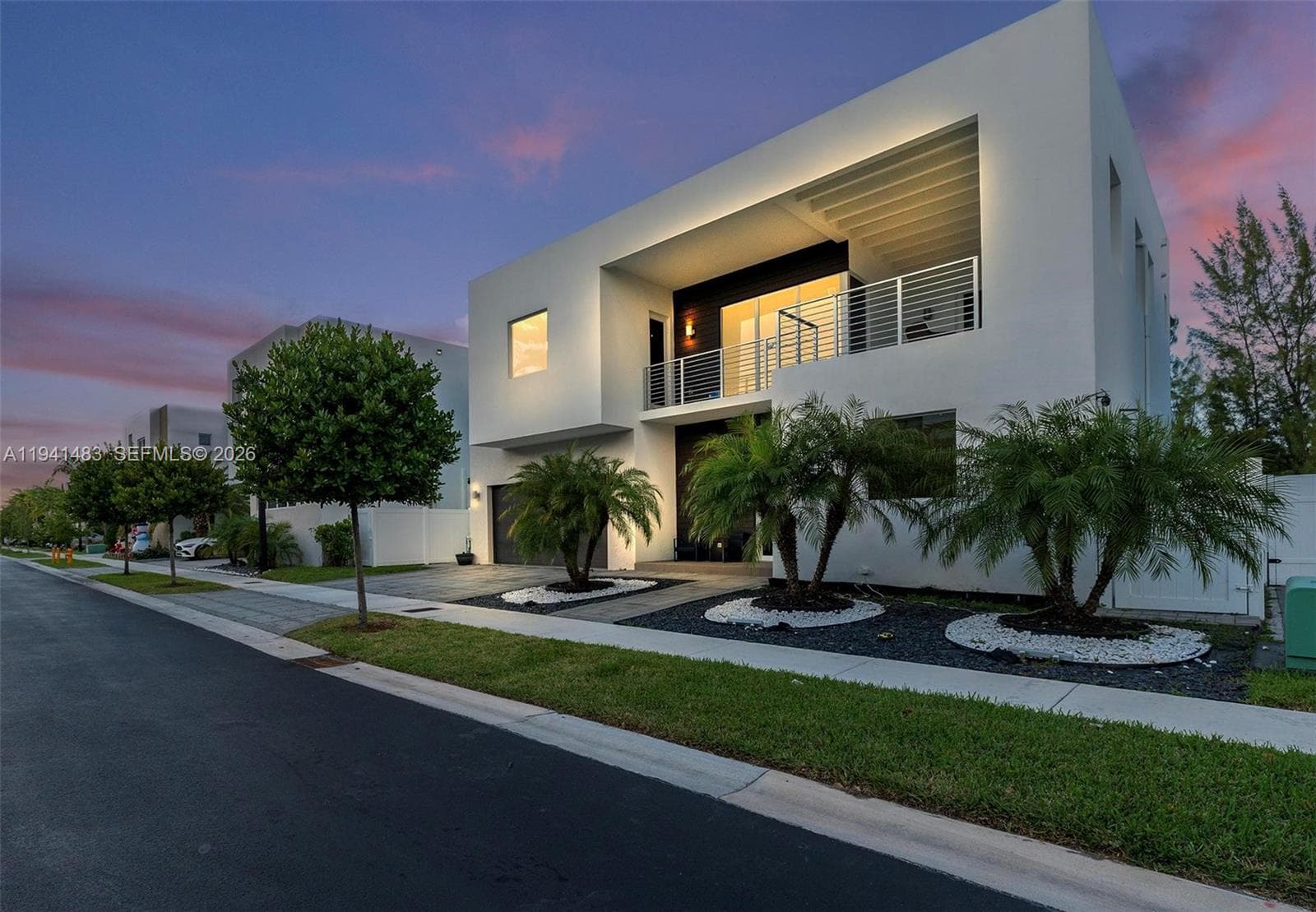 10055 NW 77th St, Doral FL 33178 - Doral, FL - Photo 1
