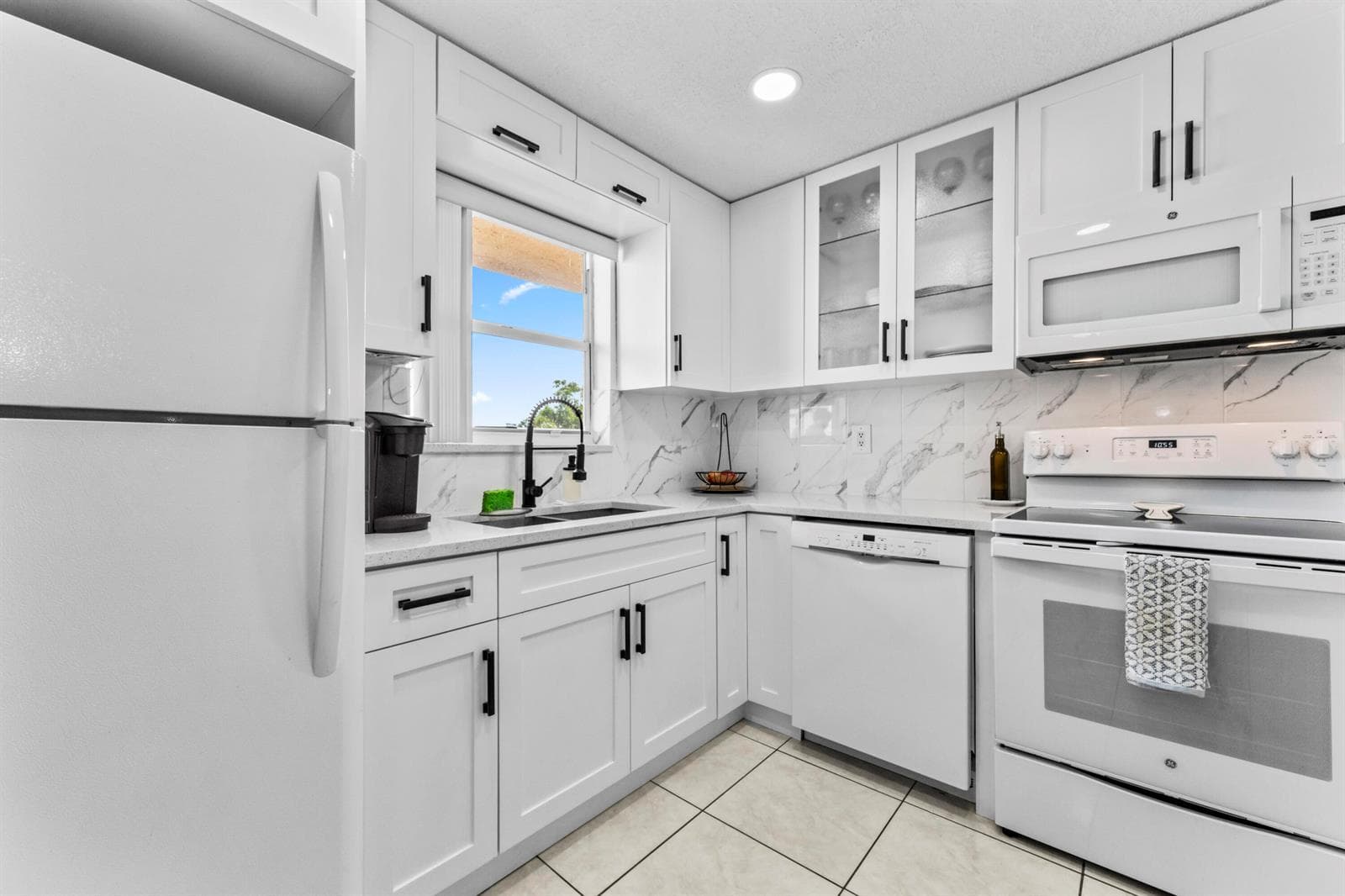 225 Bonnie Boulevard # 302, Palm Springs FL 33461 - Palm Springs, FL - Photo 1