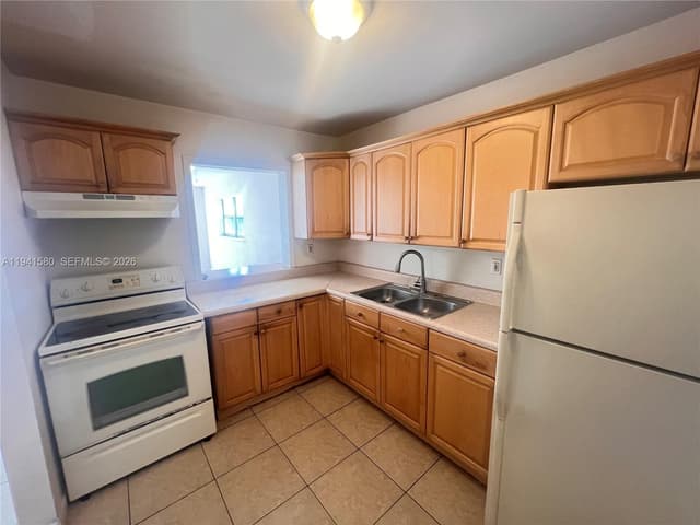 12290 NE 11th Ct # 203, North Miami FL 33161 - North Miami, FL - Photo 4