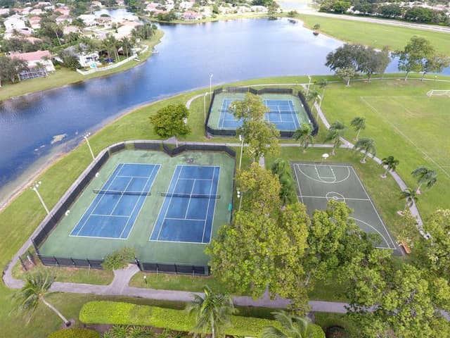 6602 Geneva Street, Lake Worth FL 33467 - Lake Worth, FL - Photo 2