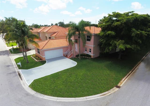 6602 Geneva Street, Lake Worth FL 33467 - Lake Worth, FL - Photo 5