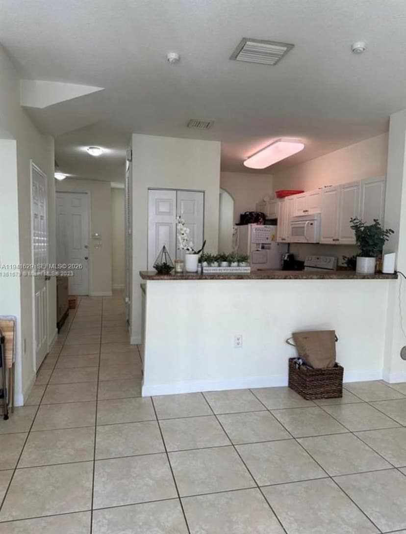 152 SE 29th Ave # 4, Homestead FL 33033