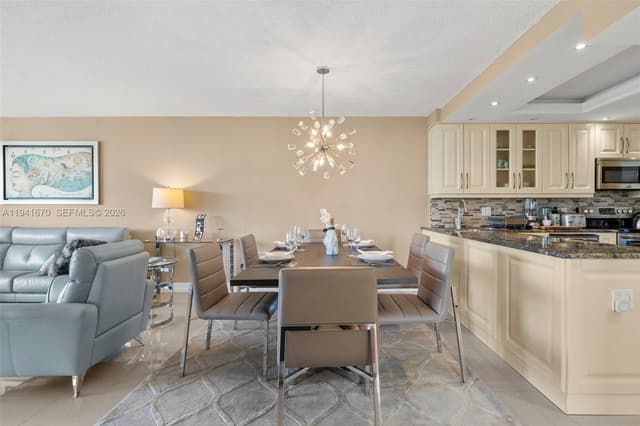4030 W Palm Aire Dr # 408, Pompano Beach FL 33069 - Pompano Beach, FL - Photo 4