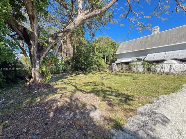 953 NE 37th St, Oakland Park FL 33334 - Oakland Park, FL - Photo 7