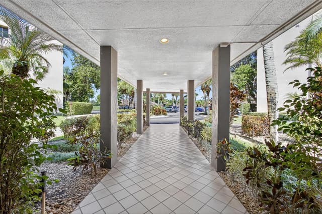4770 Fountains Drive # 104, Lake Worth FL 33467 - Lake Worth, FL - Photo 6