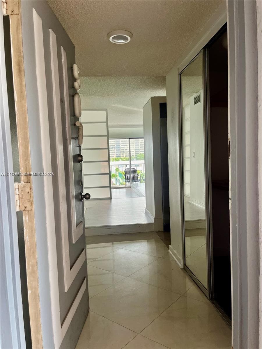1650 NE 115th St # 507, Miami FL 33181 - Miami, FL - Photo 1