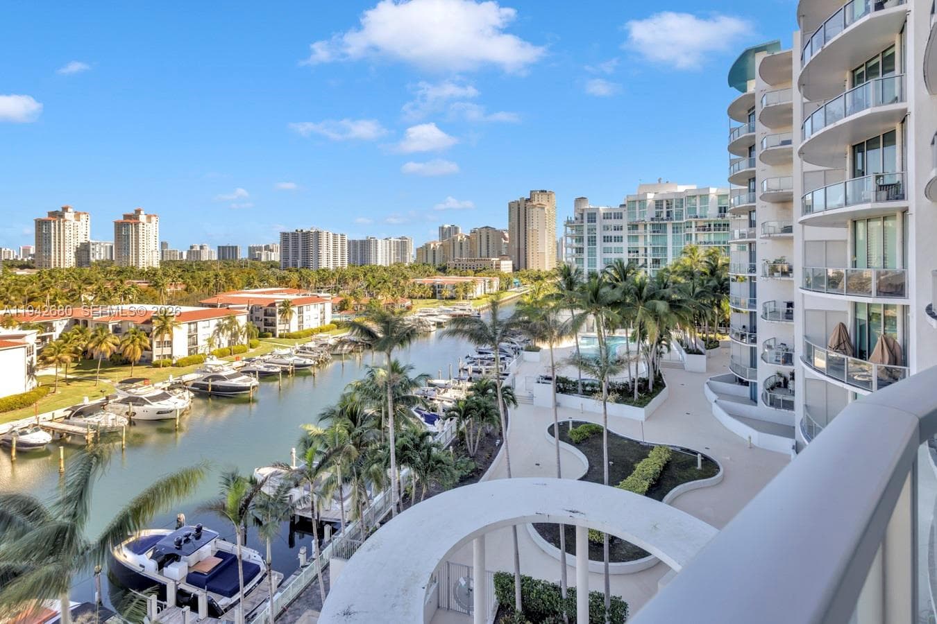 3029 NE 188 ST # 711, Aventura FL 33180 - Aventura, FL - Photo 1