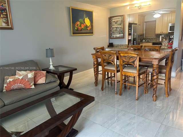 8900 Washington Blvd # 405A, Pembroke Pines FL 33025 - Pembroke Pines, FL - Photo 3