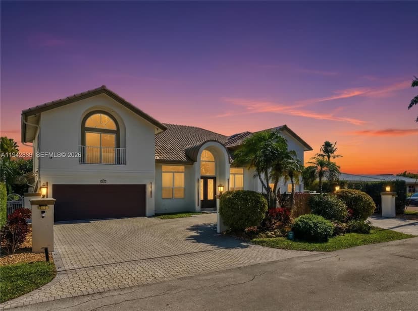 4130 NE 23rd Ave, Lighthouse Point FL 33064