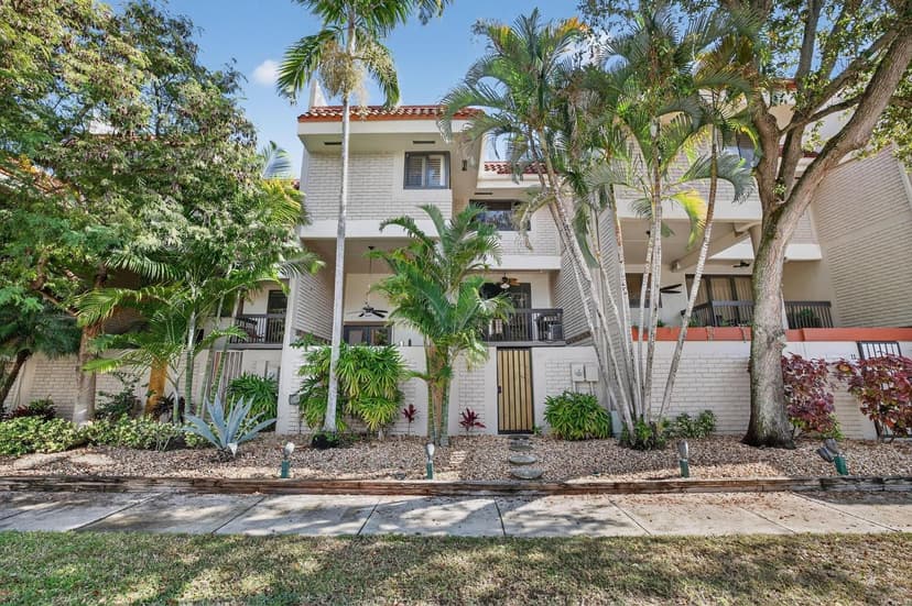 1401 NE 9th Street # 13, Fort Lauderdale FL 33304
