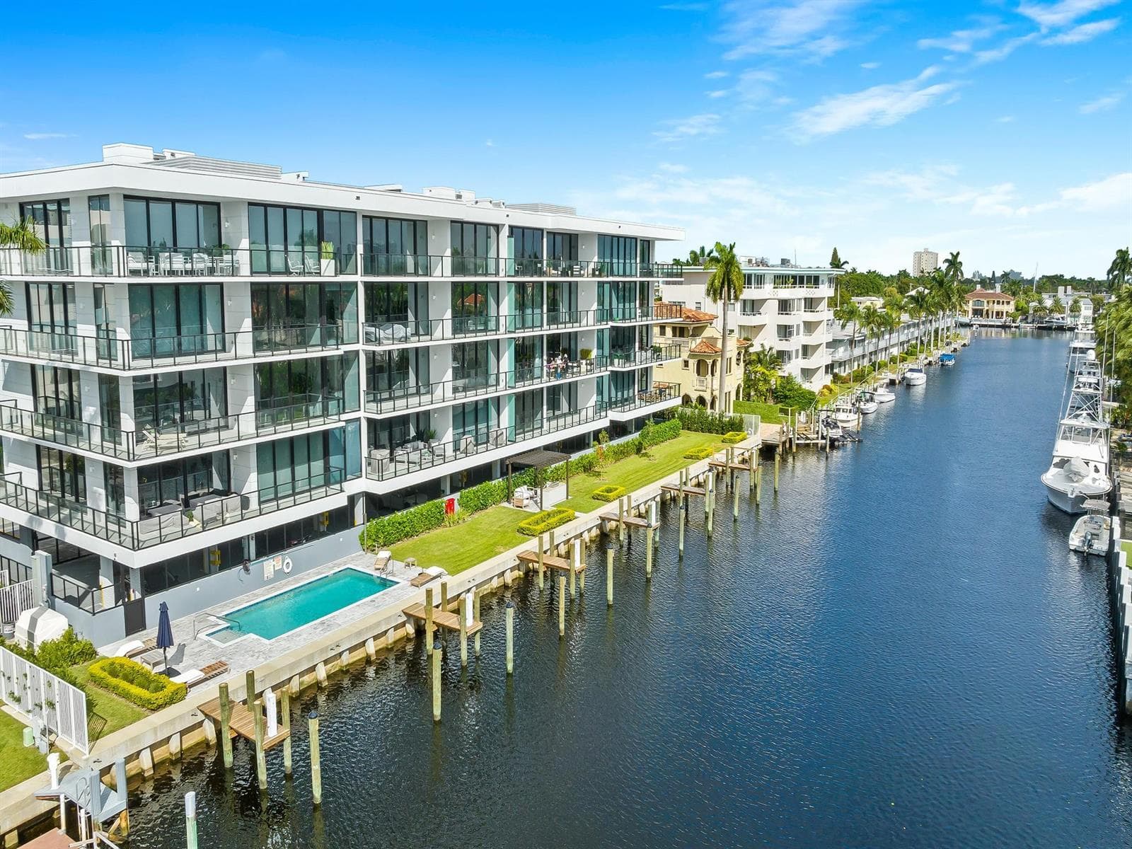 160 Isle Of Venice Drive # 302, Fort Lauderdale FL 33301