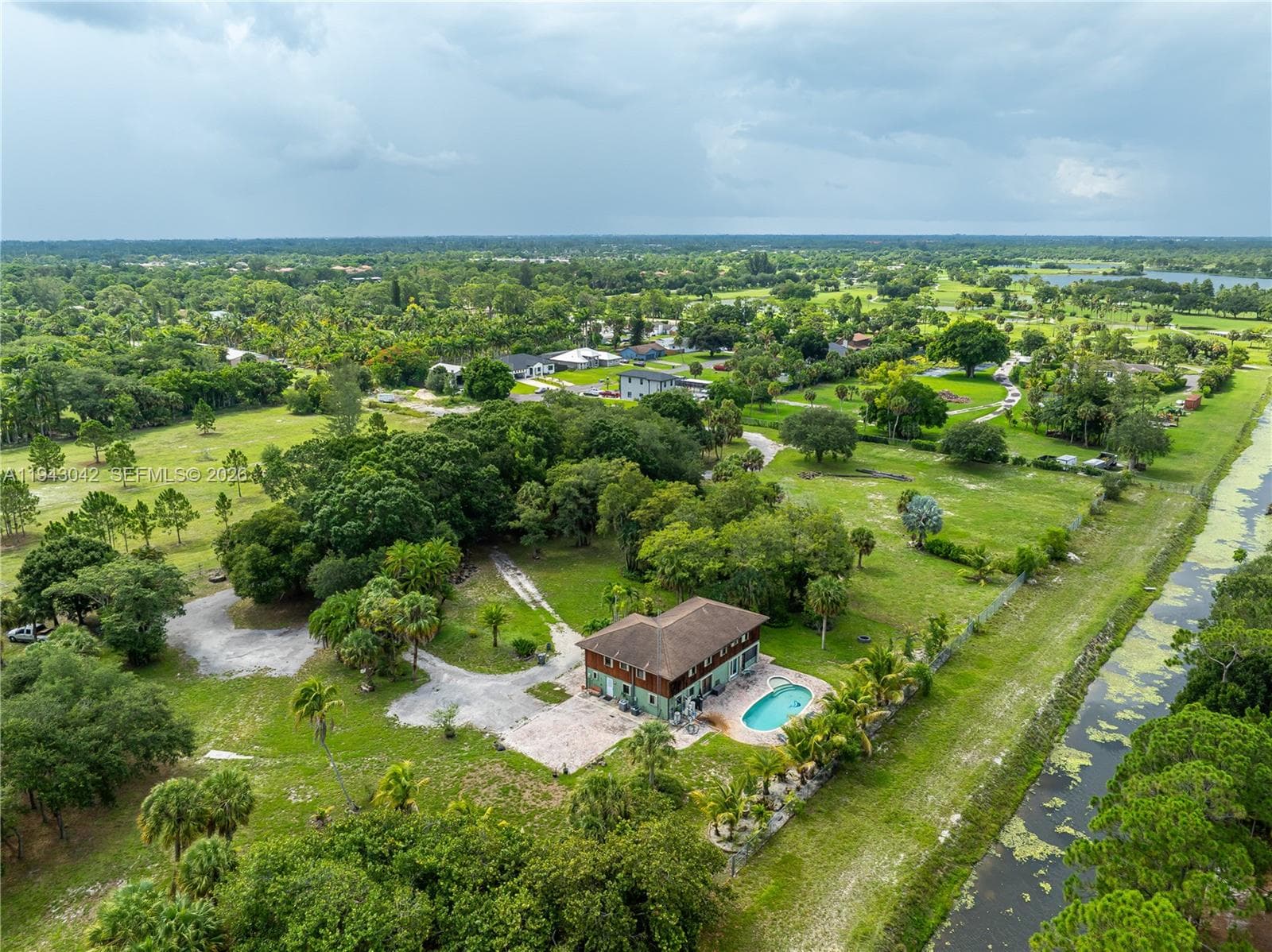 576 Marshall Rd, West Palm Beach FL 33413