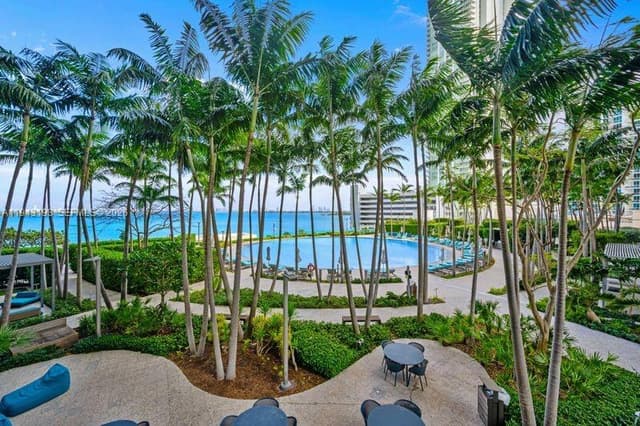 650 NE 32nd St # 602, Miami FL 33137 - Miami, FL - Photo 2