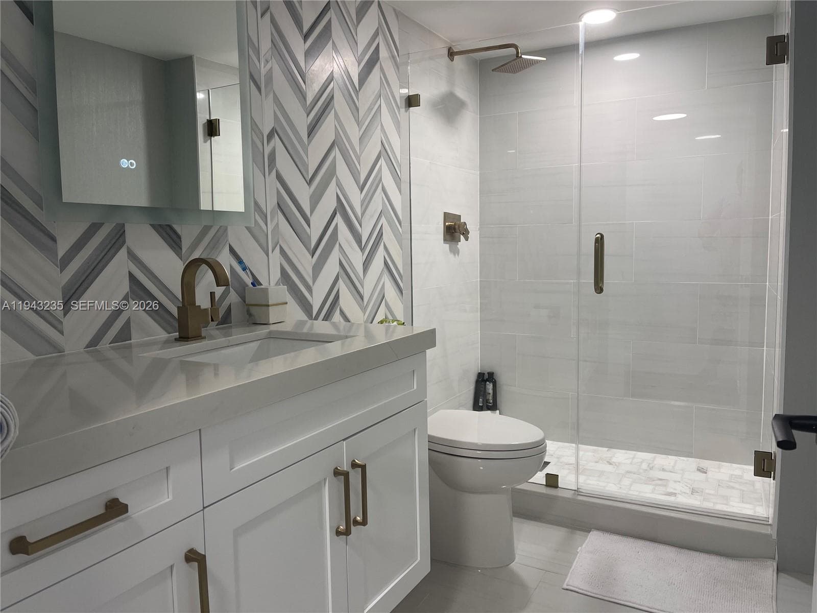 2555 Collins Ave # 1409, Miami Beach FL 33140 - Miami Beach, FL - Photo 1