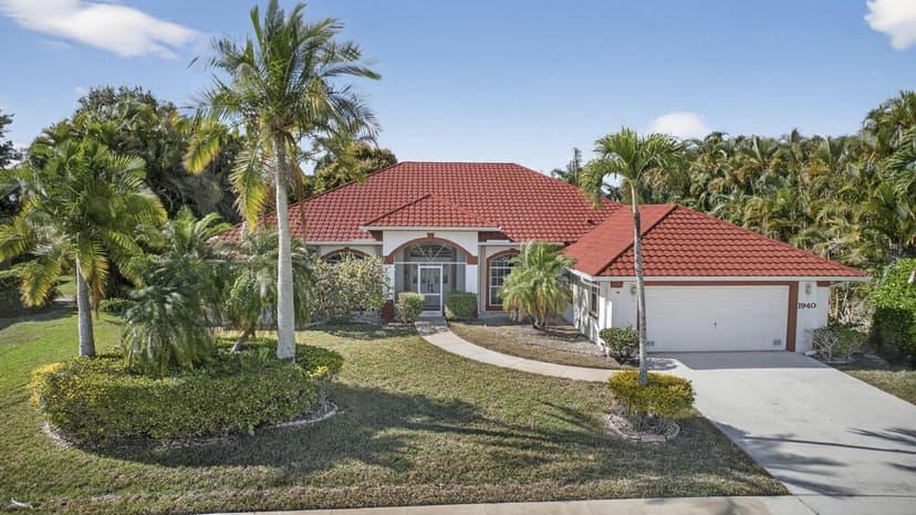 1940 S Club Drive, Wellington FL 33414