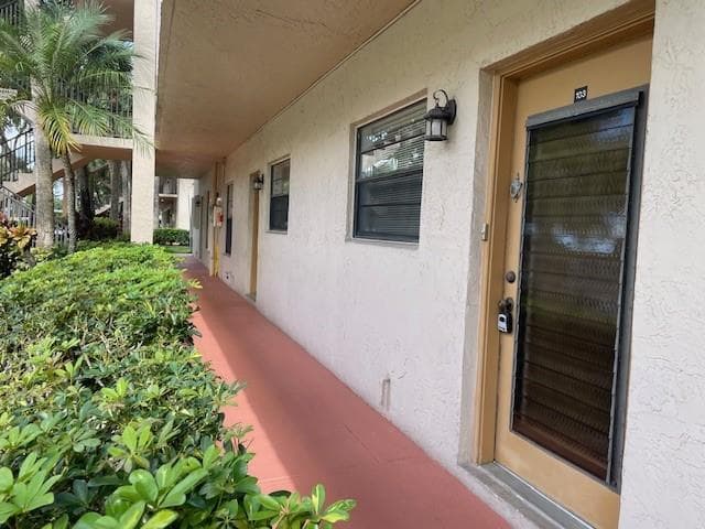 6080 N Sabal Palm Boulevard # 103, Tamarac FL 33319 - Tamarac, FL - Photo 2