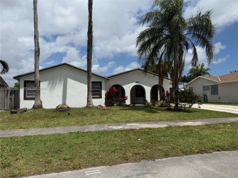 14285 SW 287th St, Homestead FL 33033