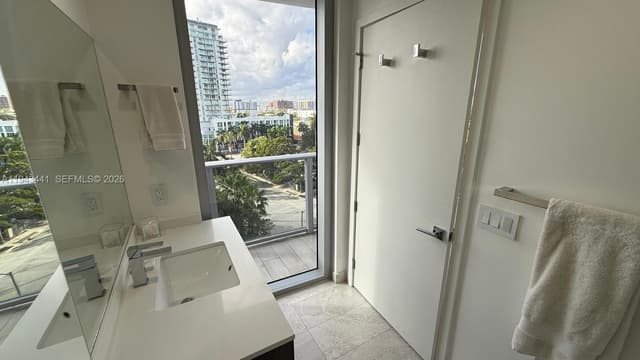 488 NE 18th St # 700, Miami FL 33132 - Miami, FL - Photo 2