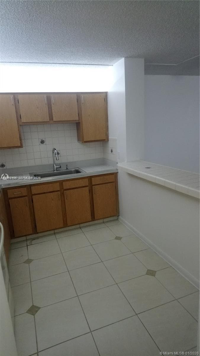 14820 Naranja Lakes Blvd, Homestead FL 33032
