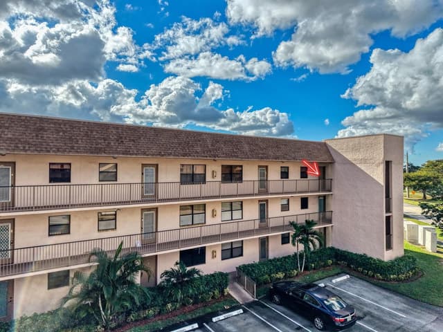 10466 Sunrise Lakes Boulevard # 312, Sunrise FL 33322 - Sunrise, FL - Photo 6