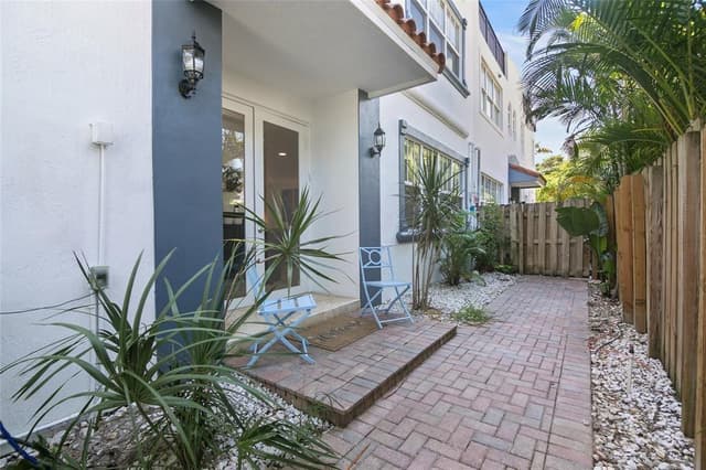 732 NE 15th Avenue, Fort Lauderdale FL 33304 - Fort Lauderdale, FL - Photo 6
