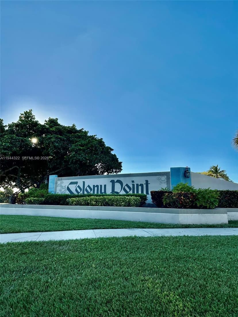 1000 Colony Point Cir # 303, Pembroke Pines FL 33026