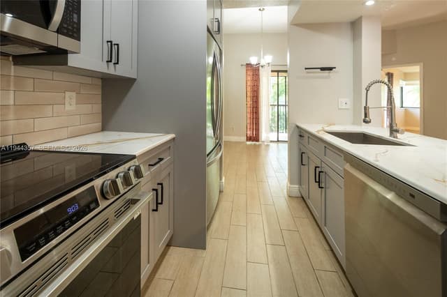 8019 NW 15th Mnr # 8019, Plantation FL 33322 - Plantation, FL - Photo 6
