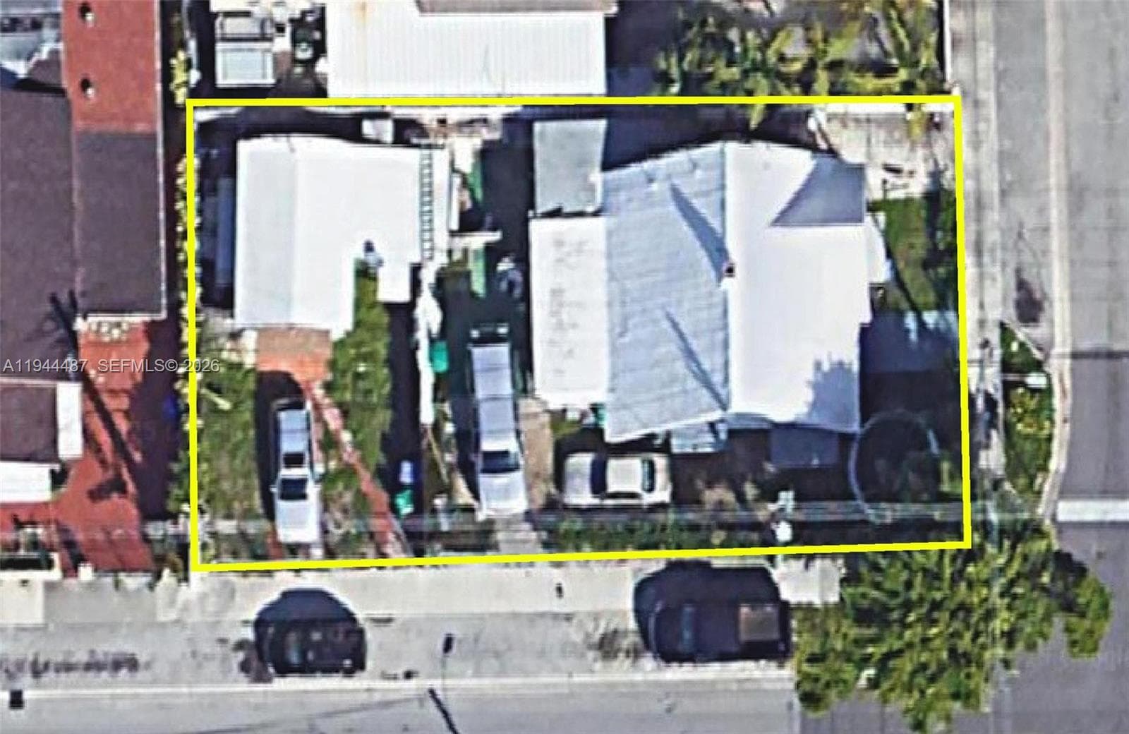 844 SW 11th Ave, Miami FL 33130 - Miami, FL - Photo 1