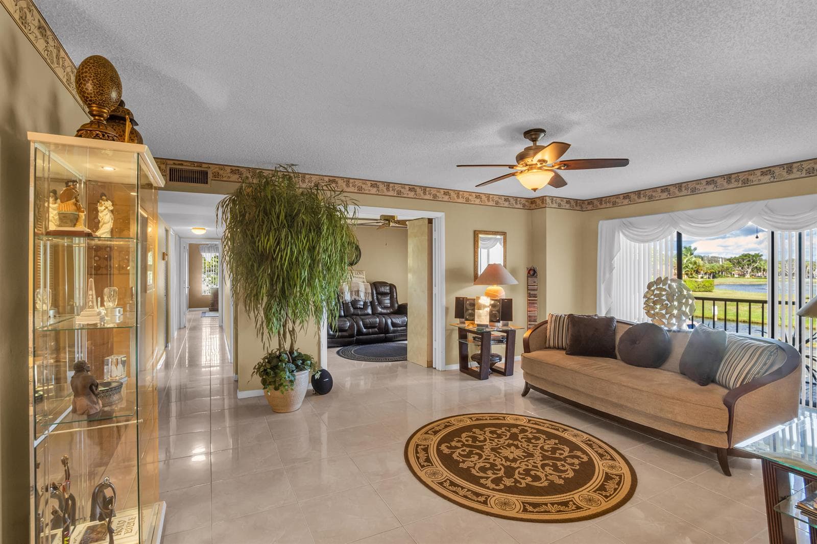 1012 Green Pine Boulevard # H2, West Palm Beach FL 33409