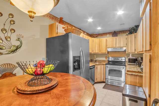 1012 Green Pine Boulevard # H2, West Palm Beach FL 33409 - West Palm Beach, FL - Photo 5
