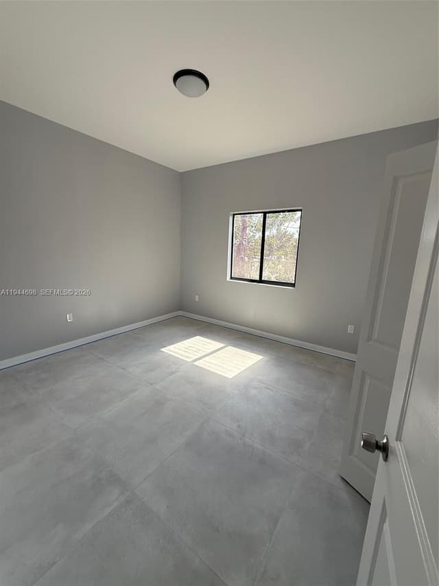 2042 NW 55 TERRACE, Miami FL 33142 - Miami, FL - Photo 3