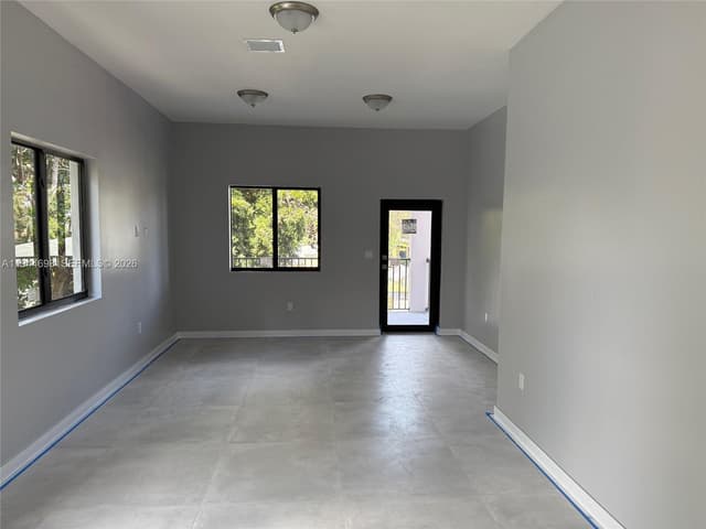 2042 NW 55 TERRACE, Miami FL 33142 - Miami, FL - Photo 4