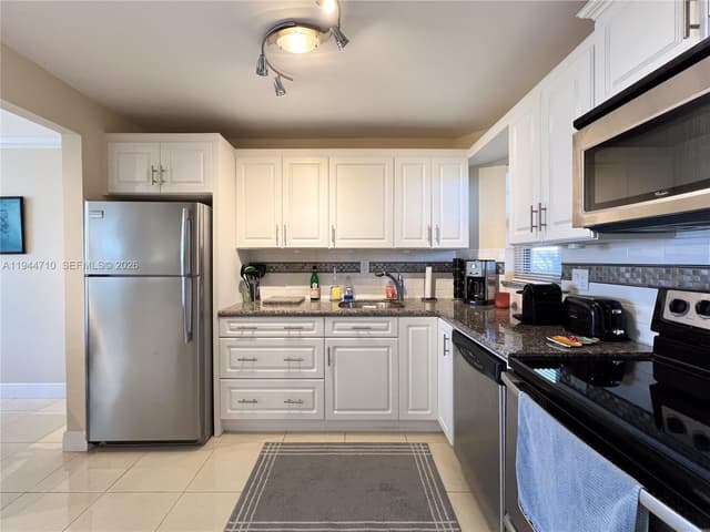 8900 Washington Blvd # 401A, Pembroke Pines FL 33025 - Pembroke Pines, FL - Photo 2