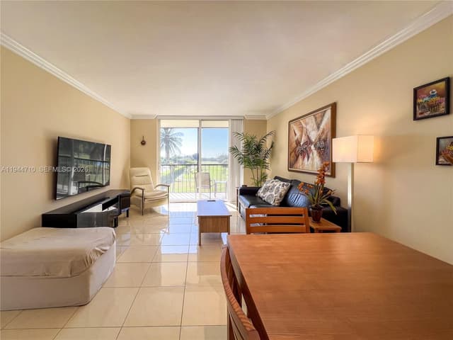 8900 Washington Blvd # 401A, Pembroke Pines FL 33025 - Pembroke Pines, FL - Photo 5